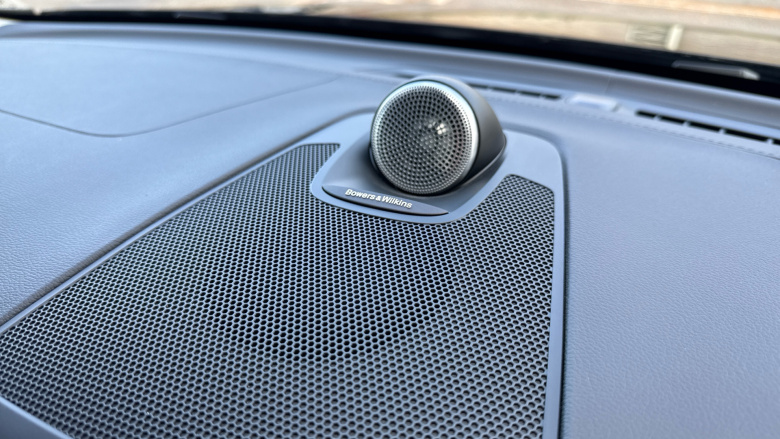 Volvo XC60 2.0 T8 [455] PHEV Ultra Dark 5dr AWD Geartronic Estate